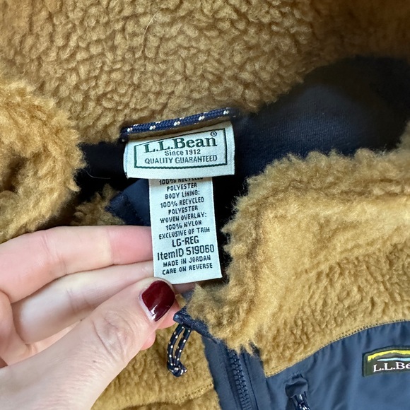 L.l. Bean - Men's Bean's Sherpa Vest - Antique Gold - Size L - Picture 4 of 5